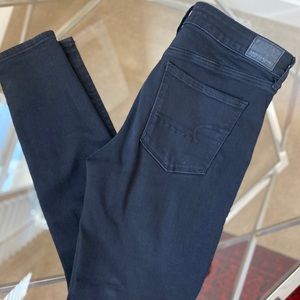 American Eagle Black Jegging